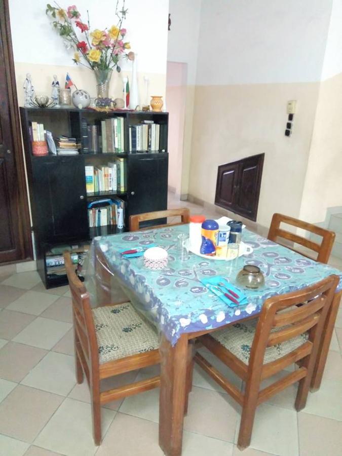 Chez Olivia Olivier Bed & Breakfast Котону Екстериор снимка